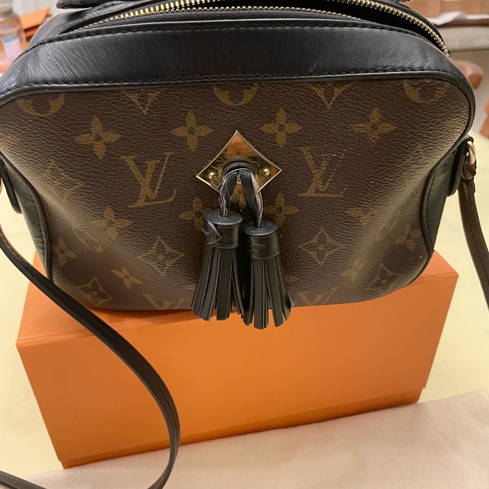 Louis Vuitton Saintonge
